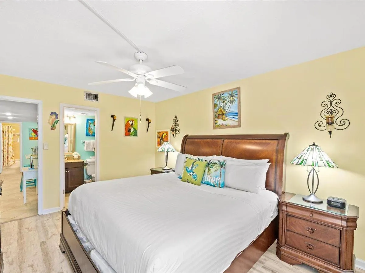 Holiday Surf And Racquet Unit 514 Destin 0*,  United States