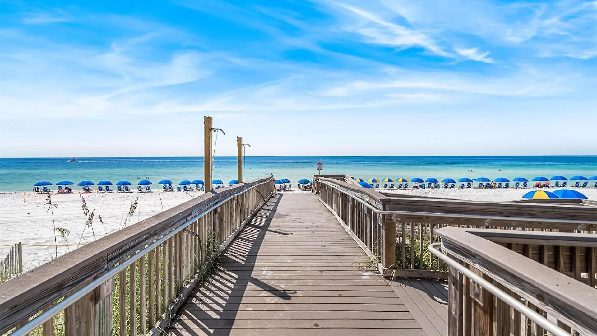 Holiday Surf And Racquet Unit 514 location